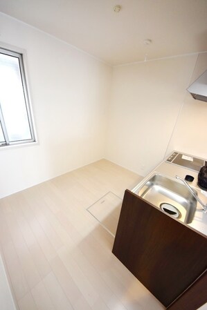 エルメゾン A棟の物件内観写真